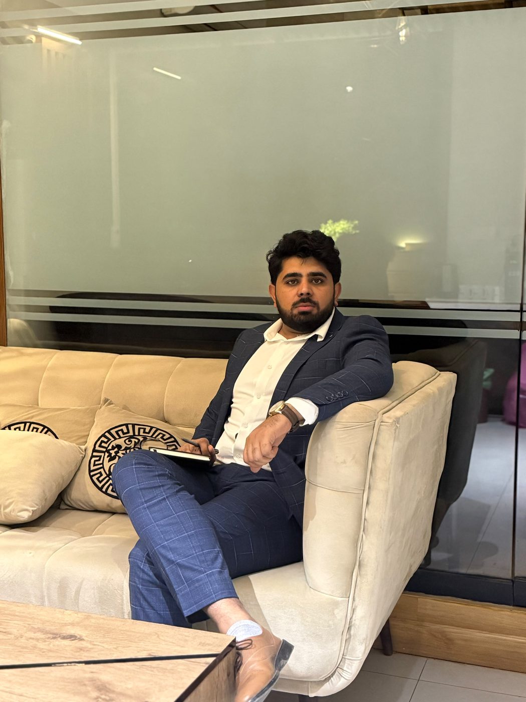 Hafiz Muhammad Farhan in a working meeting